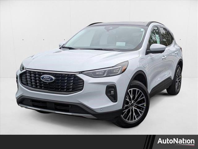 Photo of 2025 Space Silver Metallic Ford Escape PHEV