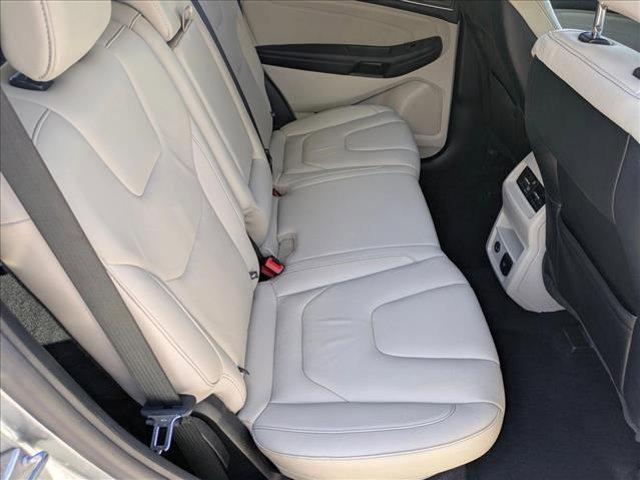 Photo of 2022 Iconic Silver Metallic Ford Edge