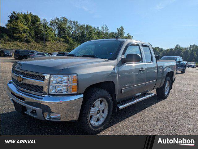 Photo of 2013 Graystone Metallic Chevrolet Silverado 1500