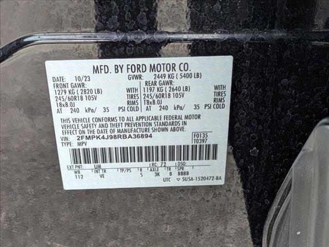 Photo of 2024 Agate Black Metallic Ford Edge