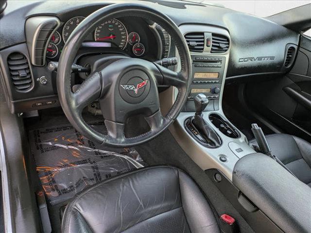 Photo of 2005 Machine Silver Metallic Chevrolet Corvette