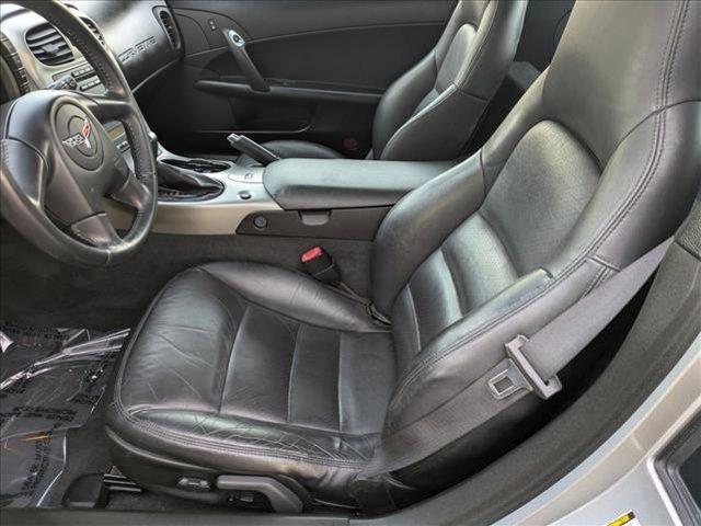 Photo of 2005 Machine Silver Metallic Chevrolet Corvette