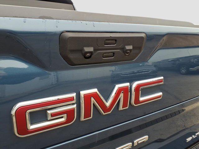 Photo of 2024 Downpour Metallic GMC Sierra 1500