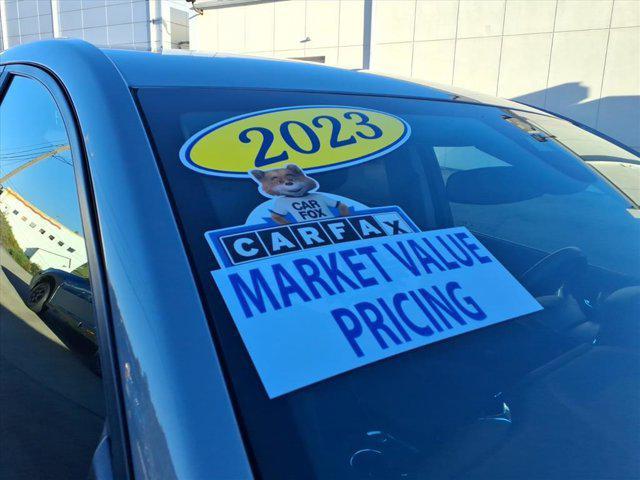 Photo of 2023 Sterling Gray Metallic Chevrolet Equinox