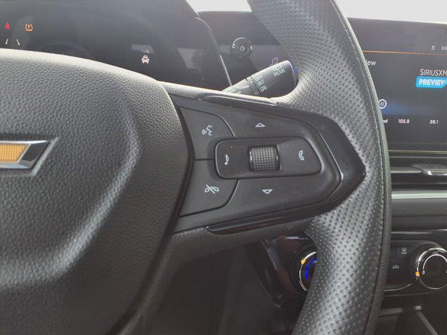 Photo of 2025 Cacti Green Chevrolet Trailblazer