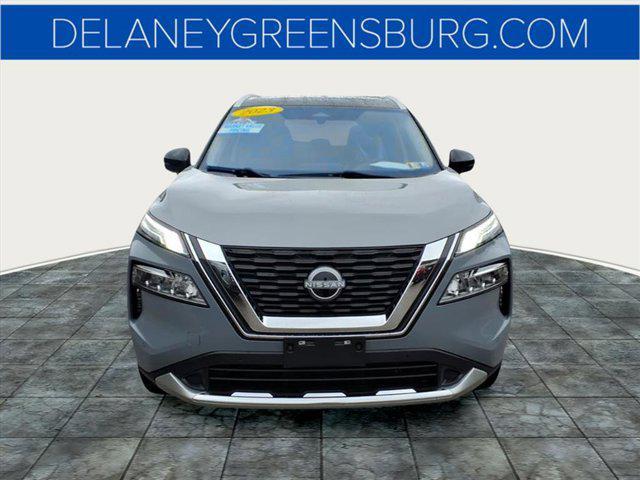 Photo of 2023 Boulder Gray Pearl/Super Black Nissan Rogue