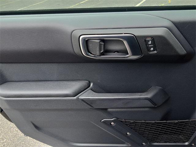 Photo of 2025 Shadow Black Ford Bronco