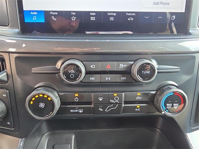 Photo of 2025 Oxford White Ford F-150