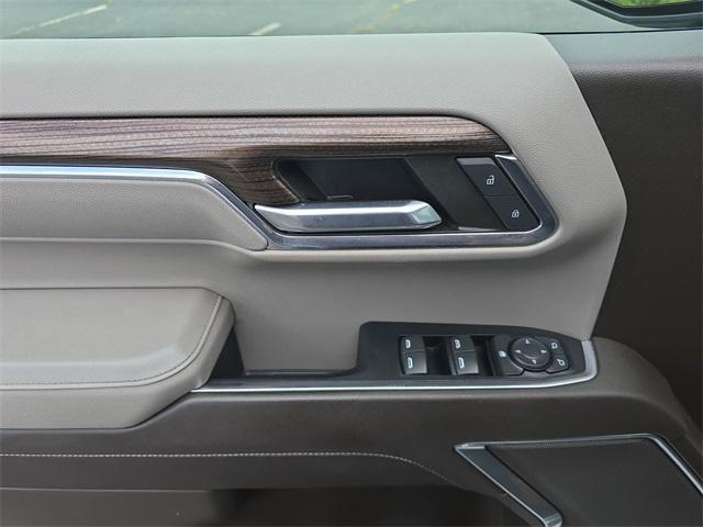Photo of 2023 Summit White Chevrolet Silverado 1500