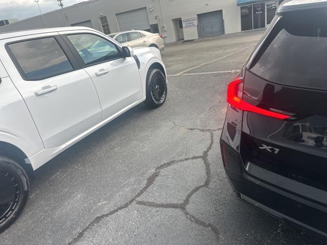 Photo of 2023 Black Sapphire Metallic BMW X1