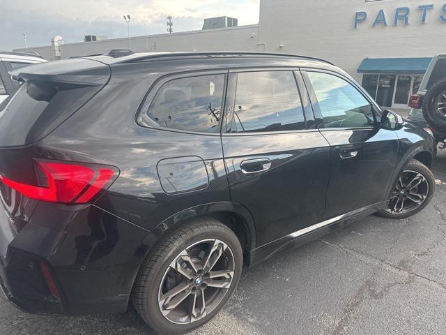 Photo of 2023 Black Sapphire Metallic BMW X1