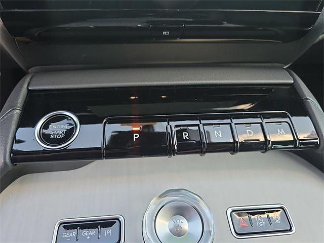 Photo of 2025 Lincoln Navigator