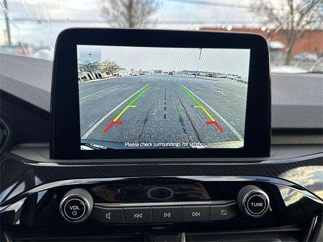 Photo of 2025 Carbonized Gray Metallic Ford Escape