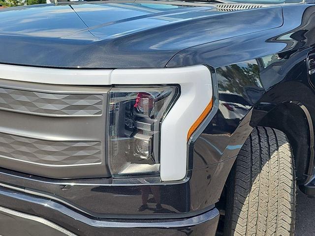 Photo of 2023 Agate Black Metallic Ford F-150 Lightning