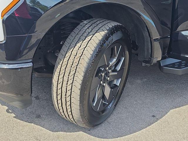 Photo of 2023 Agate Black Metallic Ford F-150 Lightning