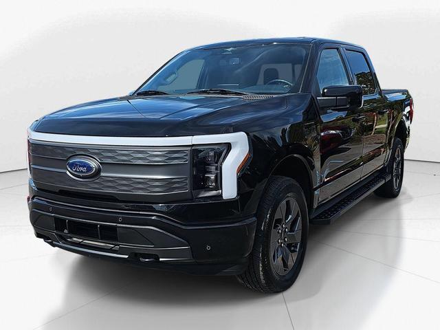 Photo of 2023 Agate Black Metallic Ford F-150 Lightning