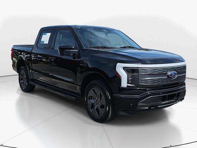 Photo of 2023 Agate Black Metallic Ford F-150 Lightning