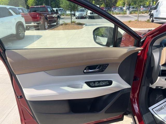 Photo of 2025 Scarlet Ember Nissan Murano