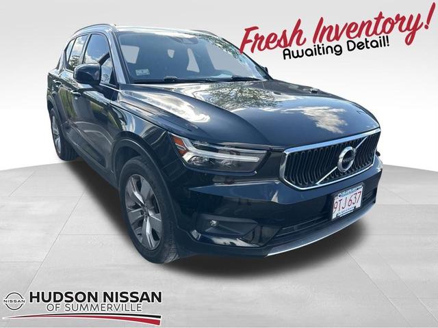2021 Volvo XC40