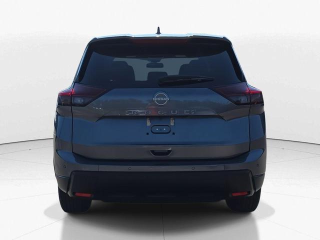 Photo of 2025 Gun Metallic Nissan Rogue