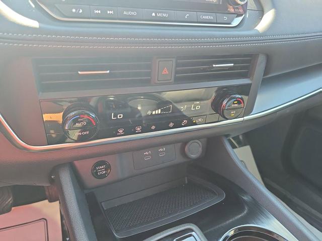 Photo of 2025 Gun Metallic Nissan Rogue