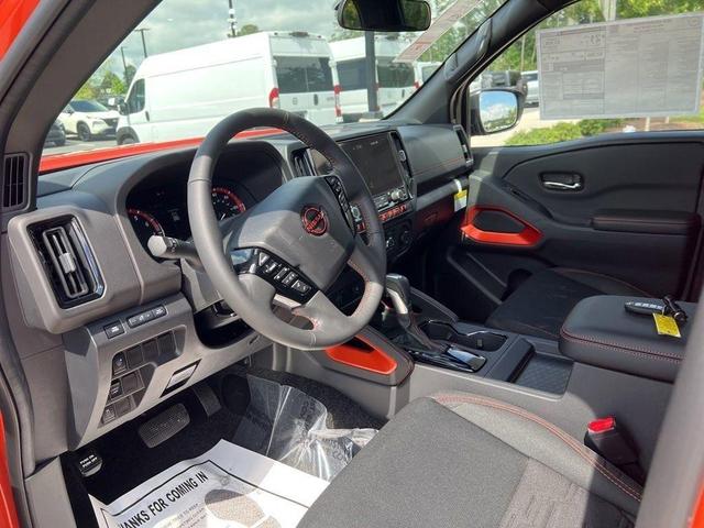 Photo of 2025 Afterburn Orang Nissan Frontier