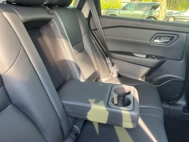 Photo of 2025 Gun Metallic Nissan Rogue
