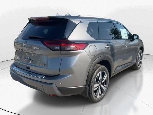 Photo of 2025 Gun Metallic Nissan Rogue