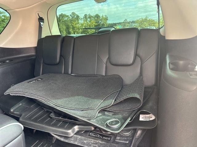 Photo of 2023 Anthracite Gray INFINITI QX80