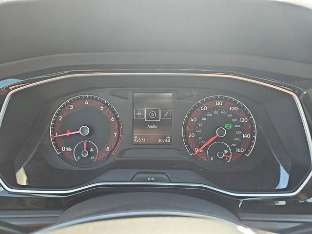 Photo of 2019 Pure White Volkswagen Jetta