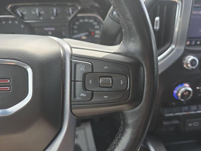 Photo of 2021 White GMC Sierra 1500