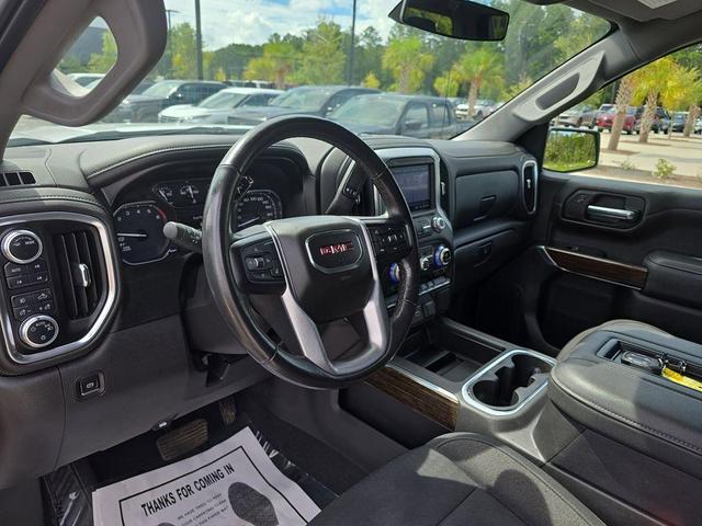 Photo of 2021 White GMC Sierra 1500