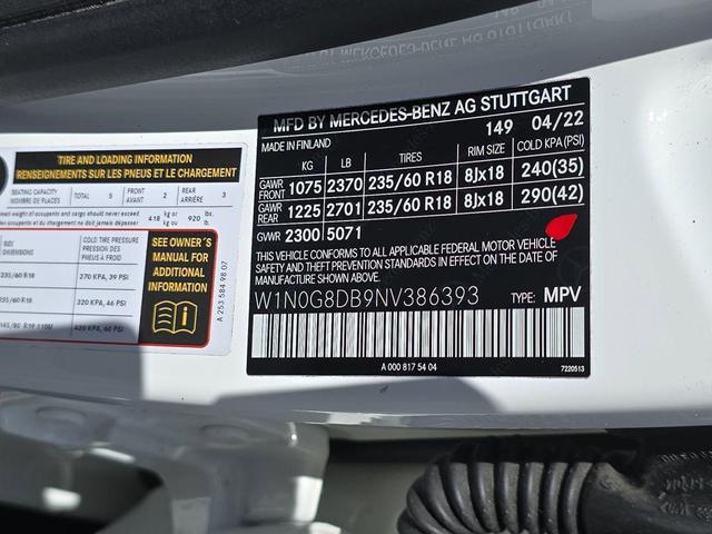 Photo of 2022 Polar White Mercedes-Benz GLC 300