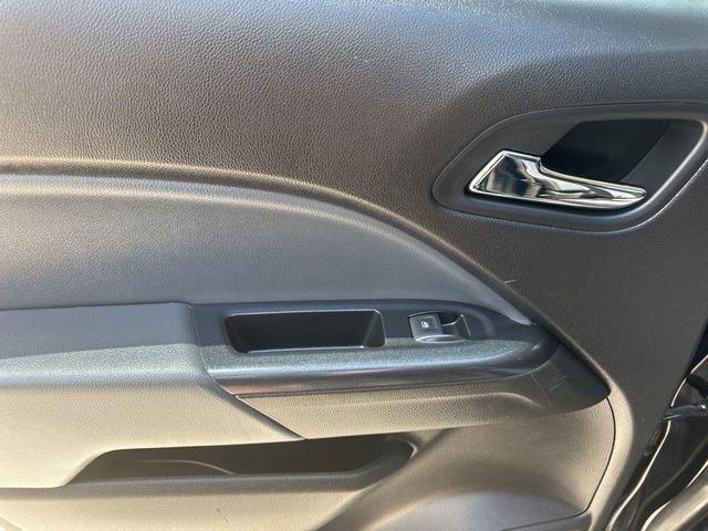 Photo of 2021 Black Chevrolet Colorado