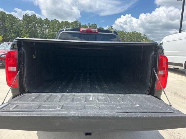 Photo of 2021 Black Chevrolet Colorado