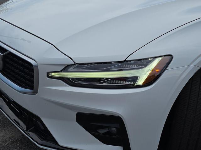 Photo of 2020 White Volvo S60
