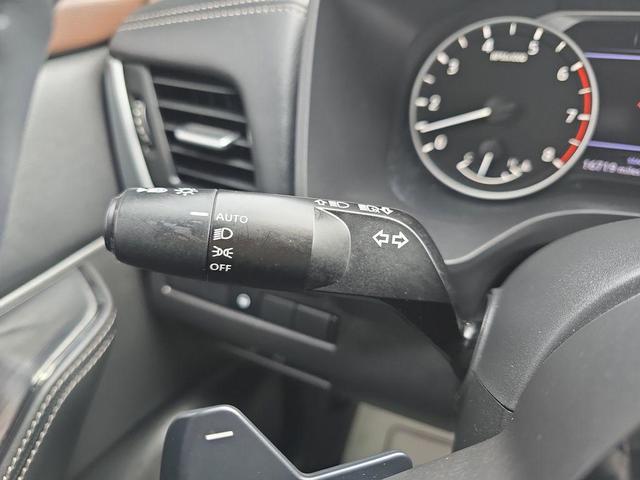 Photo of 2023 Gun Metallic Nissan Rogue