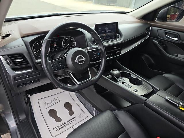 Photo of 2023 Gun Metallic Nissan Rogue