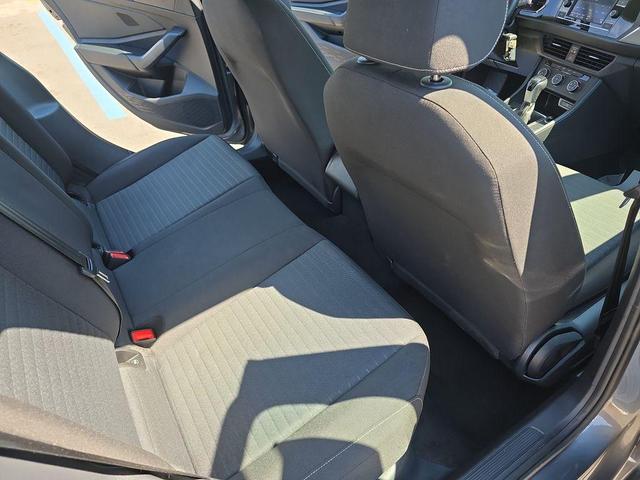 Photo of 2024 Platinum Gray Metallic Volkswagen Jetta
