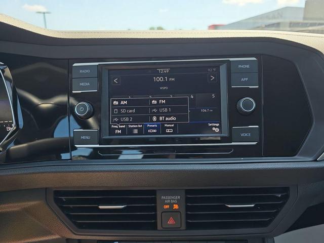 Photo of 2024 Platinum Gray Metallic Volkswagen Jetta