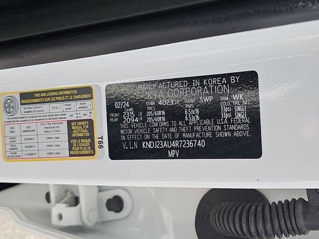 Photo of 2024 Snow White Pearl Kia Soul