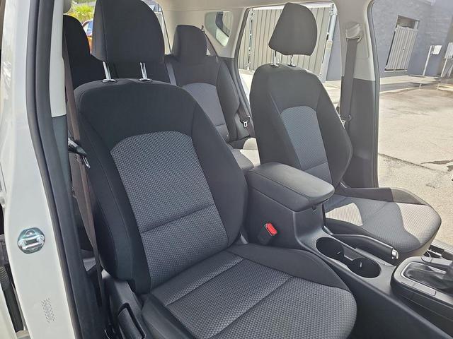 Photo of 2024 Snow White Pearl Kia Soul