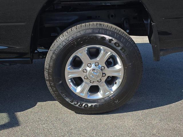 Photo of 2024 Diamond Black RAM 2500