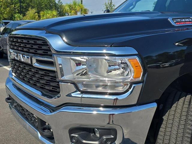 Photo of 2024 Diamond Black RAM 2500