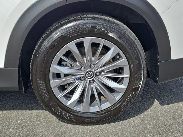 Photo of 2024 Rhodium White Metallic Mazda CX-90