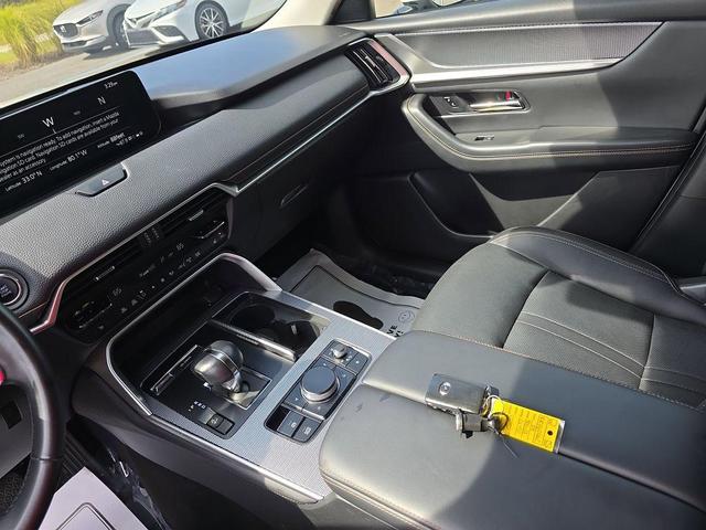 Photo of 2024 Rhodium White Metallic Mazda CX-90