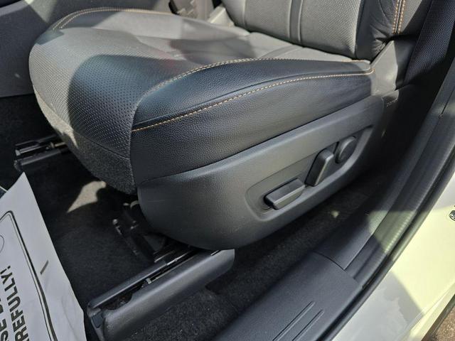 Photo of 2024 Rhodium White Metallic Mazda CX-90
