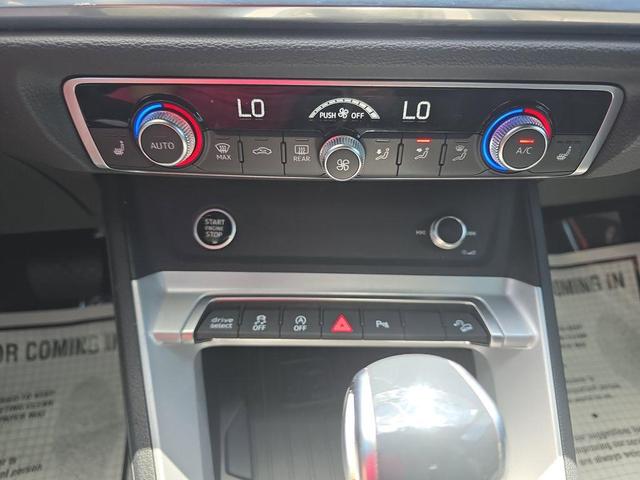 Photo of 2024 Chronos Gray Metallic Audi Q3