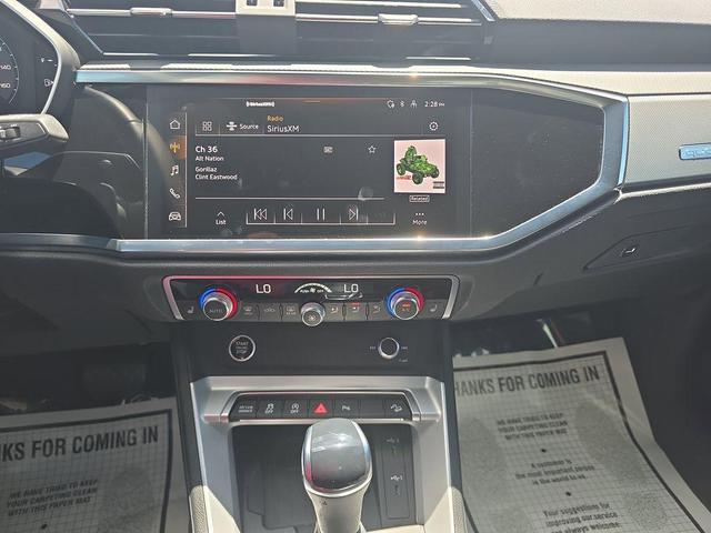 Photo of 2024 Chronos Gray Metallic Audi Q3