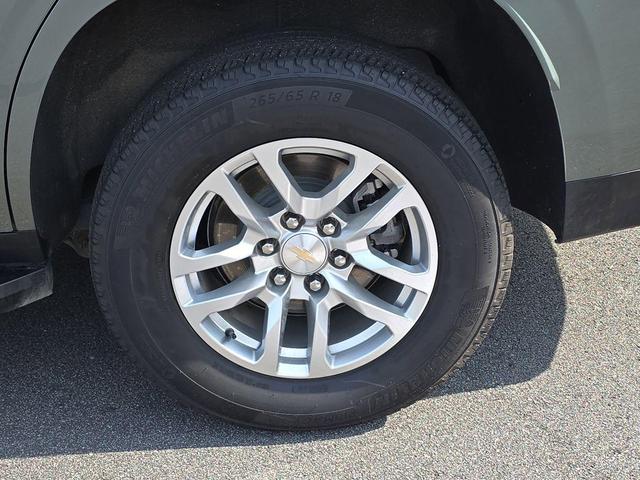 Photo of 2024 Silver Sage Metallic Chevrolet Tahoe